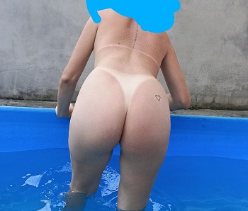 Fotos da esposa pelada na piscina